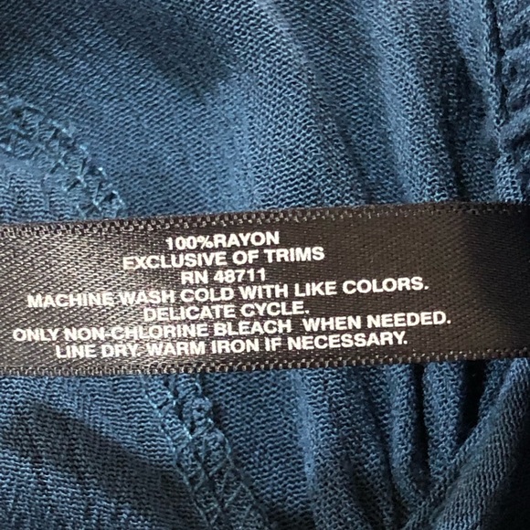 Massini Sleeveless Top size 1X - Picture 7 of 7